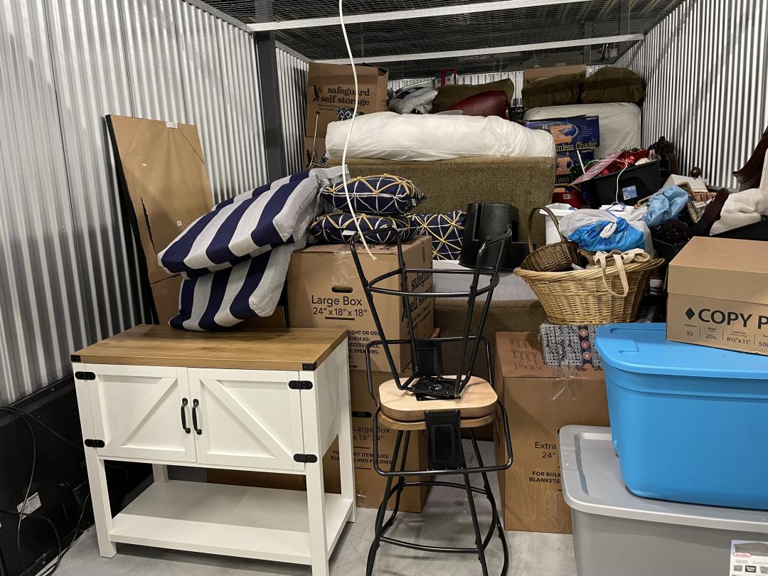 Storage Unit Auction in Seffner, FL at Safeguard Self Storage Seffner